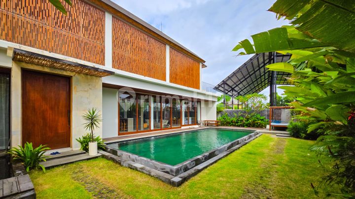 Luxury Tropical Villa Canggu Dijual