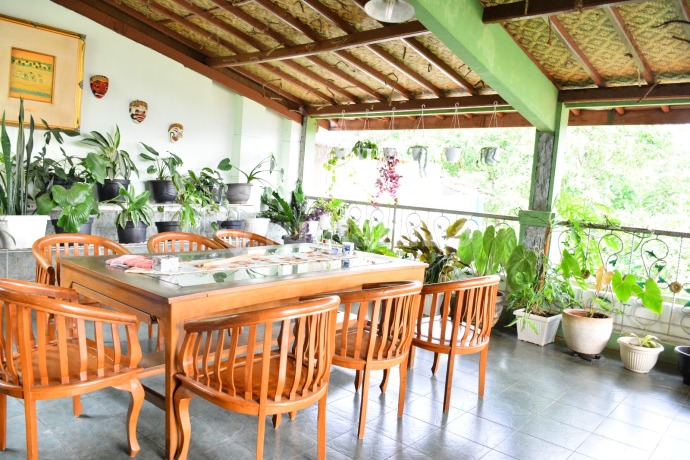 Rumah Luas Harga Menarik di Pasir Layung, Padasuka, Kota Bandung.