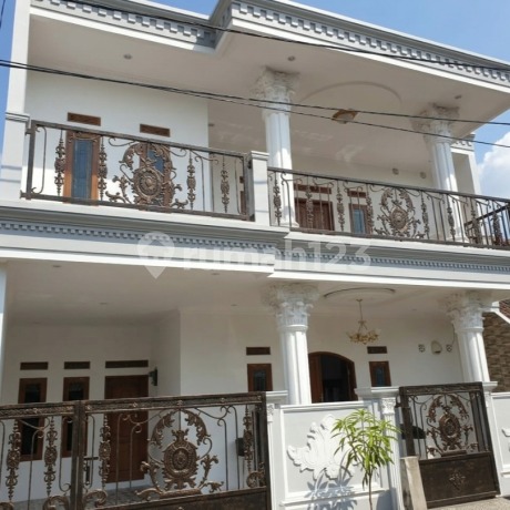 Rumah Full Furnished Berlokasi Strategis Komplek Taman Raflesia Rumah Full Furnished Berlokasi Strategis Komplek Taman Raflesia