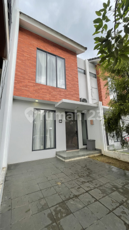 For Sale: Neat and New House Ready to Occupy at The Symphony For Sale: Neat and New House Ready to Occupy at The Symphony