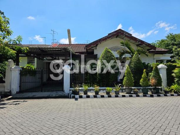 Rumah Wisma Permai Surabaya Timur Hook