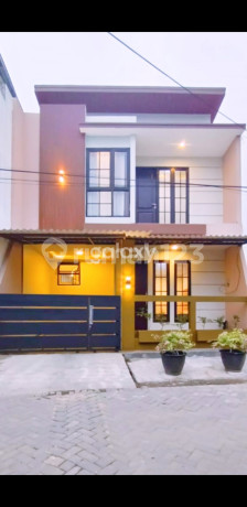 Rumah minimalis baru di menganti permai, gresik