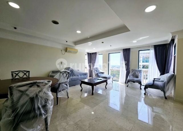 GOLFHILL TERRACE 3BR FURNISH MIDDLE FLOOR