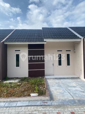 House Near Samsat Office, Serang City