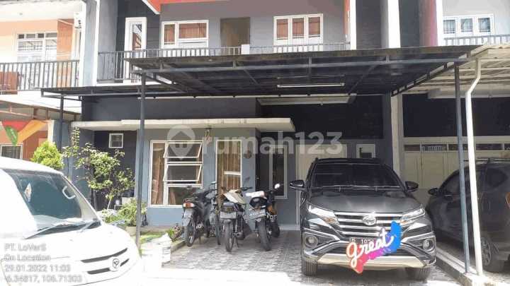 Dijual Rumah Minimalis Siap Huni 2 lantai di Grand Akasia Residence Pamulang Tangsel