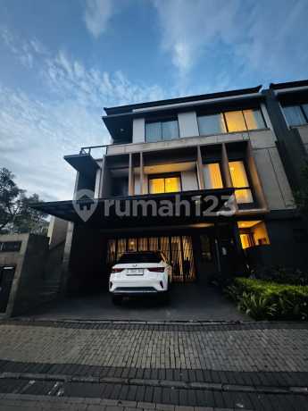 Dijual Rumah Mewah Private Lift - The Zora, Cluster Kiyomi