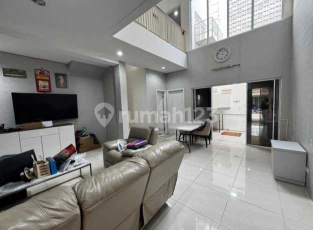 Kpr / Cash Rumah The Riviera Luas 8X15 2 Lantai Full Furnish