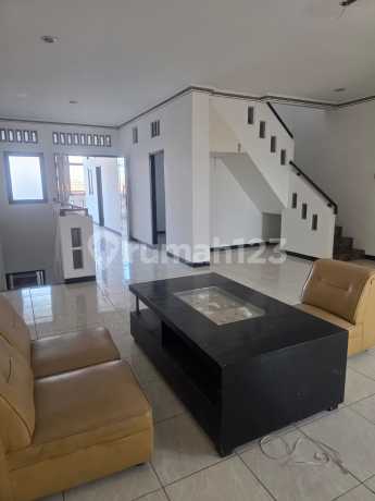 Rumah Grand Poris Luas 6X15 3,5 Lantai Siap Huni