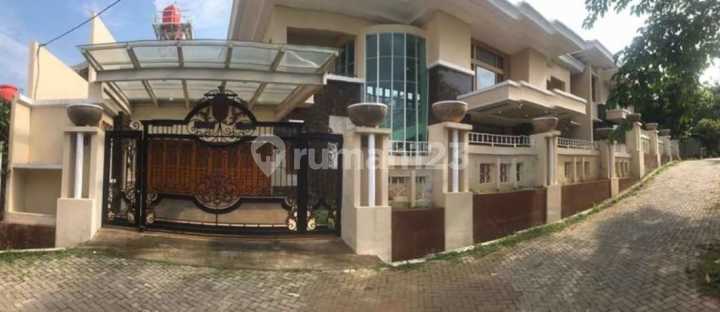 Rumah Lux 2 Lt Di Jl. Candi Prambanan Tengah, Pasadena, Kalipancur, Ngaliyan Dekat Islamic Center
