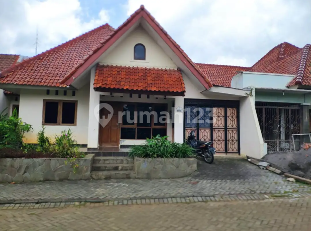 Rumah Dijual Di Perum Taman Setiabudi, Srondol Wetan, Banyumanik