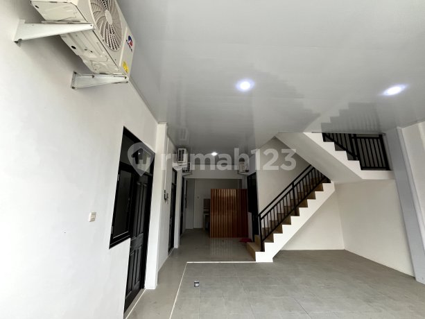 Profit Thr!! 12-Room Kos (Boarding House) SHM One Step to Undip Semarang City 1M Profit Thr!! 12-Room Kos (Boarding House) SHM One Step to Undip Semarang City 1M