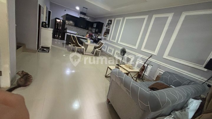 Rumah Sunter Cantik SHM Bagus Termurah