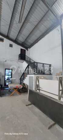3-Unit Shophouse in Good Condition, Ready to Occupy in BSD Tangsel