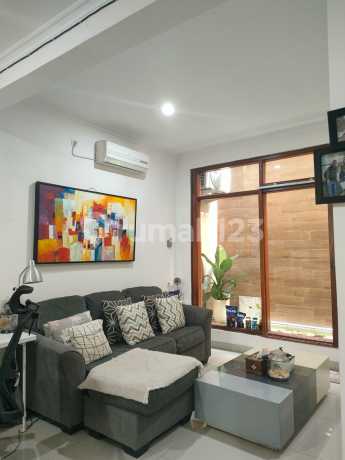 Rumah Siap Huni Di Cluster Latigo Village Gading Serpong