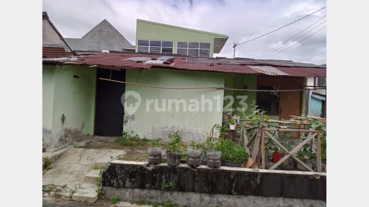 Tanah Hook Strategis Minomartani Utara Kampus UII Condongcatur Tanah Hook Strategis Minomartani Utara Kampus UII Condongcatur