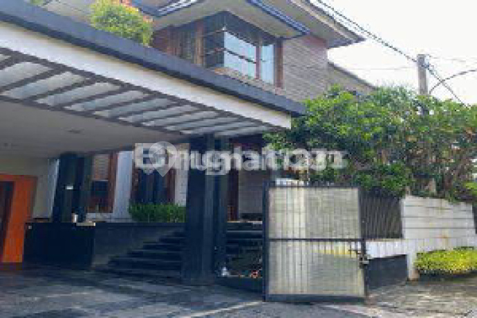Rumah Mewah 2 Lantai Semi Furnish Di Kemang Pratama 3 Bekasi Premim Area