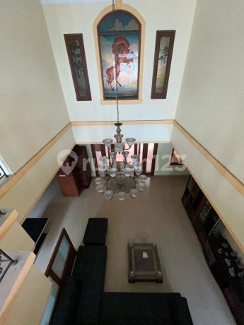 Dijual Rumah 3 Lantai di Sayap Pasteur Full Furnish Dekat Fakultas Maranatha dan Tol Pasteur