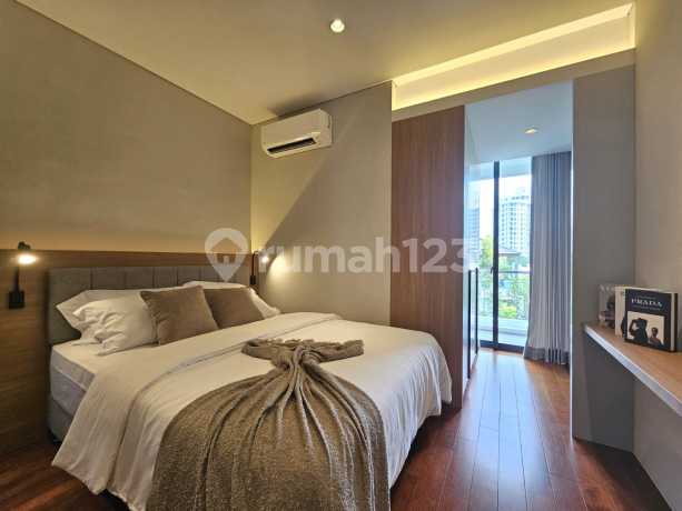 Baru Dan Siap Huni! Apartemen Rosebay Graha Famili Full Furnished