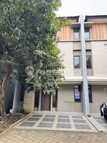 Beautiful and Serene House Position Near Ice BSD in Regentown BSD - Tangerang