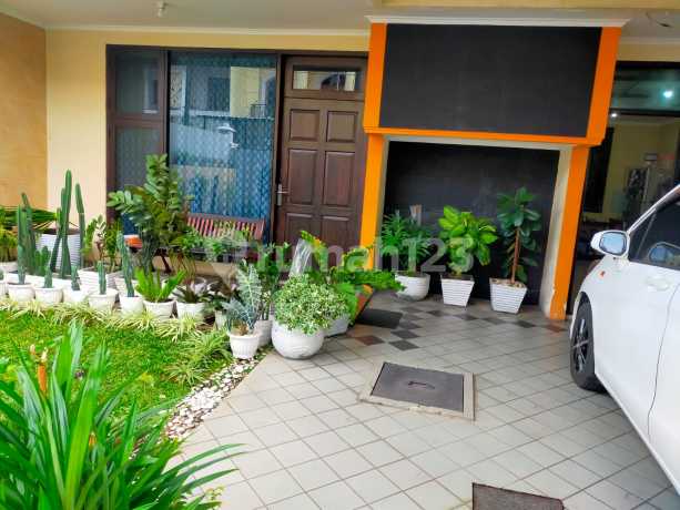 Rumah Kokoh 2 Lantai di Taman Pulo Indah Penggilingan Jakarta Timur Rumah Kokoh 2 Lantai di Taman Pulo Indah Penggilingan Jakarta Timur