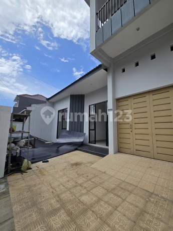 Premium Ready-to-Occupy Strategic House in Sembodro Pondok Indraprasta