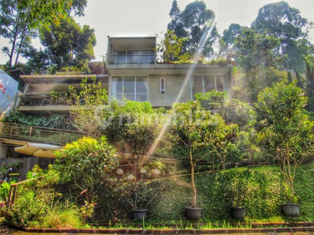 Dijual Vila Asri Siap Huni Full Furnished di Dago Village Bandung Dijual Vila Asri Siap Huni Full Furnished di Dago Village Bandung
