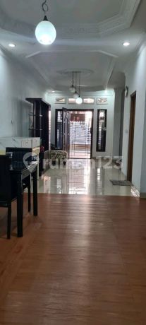Rumah Modern Dan Strategis Siap Huni Sunter