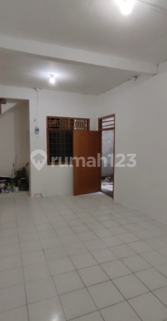 Rumah Di Dalam Gang Beraih Terawat Di Jamblang Rumah Di Dalam Gang Beraih Terawat Di Jamblang