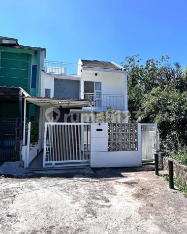 RUMAH MURAH 2 LANTAI KOMPLEK MEGA REGENCY JATIHANDAP MANDALAJATI KODYA