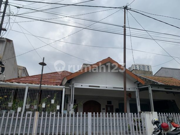 Termuarah Rumah Strategis Komplek Sekelimus Buahbatu Bandung Termuarah Rumah Strategis Komplek Sekelimus Buahbatu Bandung
