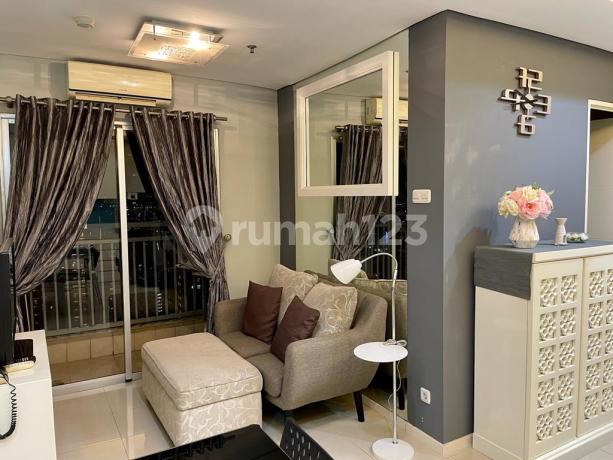 Sewa Apartemen Cosmo Terrace - 2 Bedroom Full Furnished
