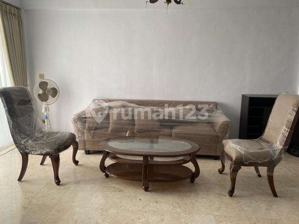 Sewa Apartemen Puri Casablanca 3+1 Bedrooms Fully Furnished