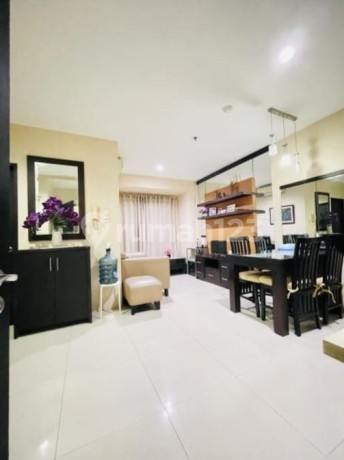 Sewa Apartemen Cosmo Residence 2 Bedroom Fully Furnished