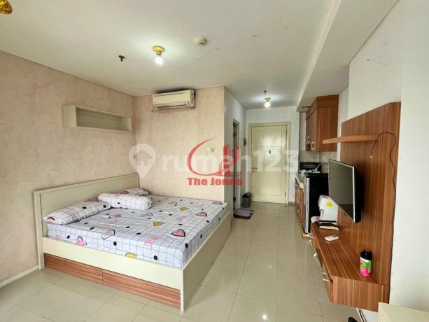 Sewa Apartemen Cosmo Terrace Thamrin City - Type Studio Furnished