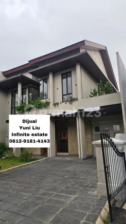 For Sale New House In The Exclusive Himalaya Garden Area With Private Swimming Pool In Lippo Karawaci Central, Freehold Title, House in Karawaci.