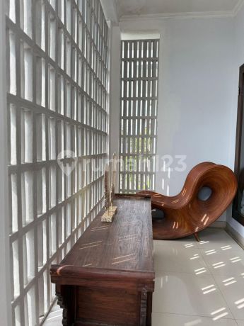 Rumah Semi Villa Kawasan Greenlot Residence Munggu Badung Bali