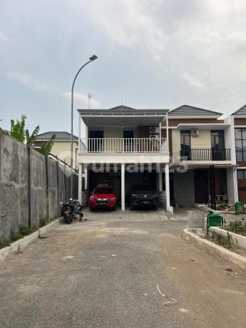 Rumah Hunian Keluarga Nyaman dan Aman di Pusat Kota Lokasinya Strategis di Grahayana Karawang