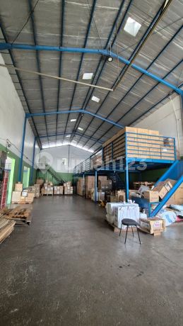 Dijual Gudang Siap Pakai di Komplek Pergudangan Central Cakung, Jakarta Timur