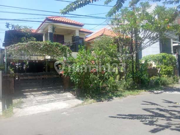 Spacious Ready-to-Live House in Serene Penjaringan, Ideal for Business