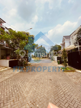 Dijual Rumah di Griya Bogor Raya 2 Lantai Dijual Rumah di Griya Bogor Raya 2 Lantai