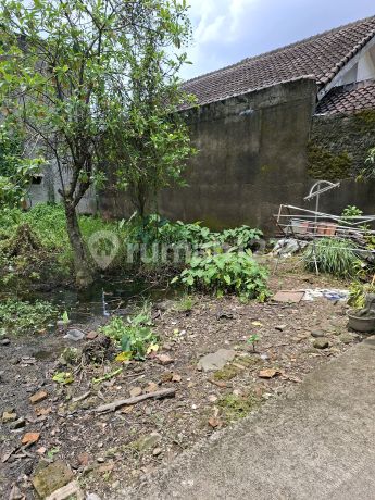 Ready-to-Build Plot Near Resinda Park Mall Ready-to-Build Plot Near Resinda Park Mall