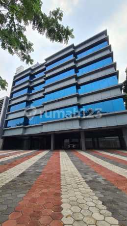 Dijual Gedung Baru 5 1/2 Lantai Samping Hwa Tower Is