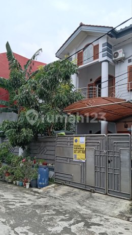 Dijual Cepat Rumah 2 Lantai Siap Huni di Vila Mas Indah
