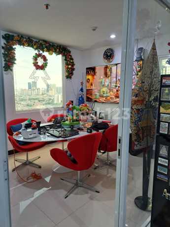 Akr Apertment Kebon Jeruk,Siap Huni,Rapih,Unit Jarang Ada