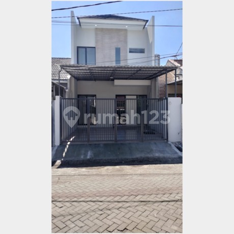 New 2-Story House Satellite North West Surabaya SHM Land 96M² Carport 2 Cars Near Toll Road