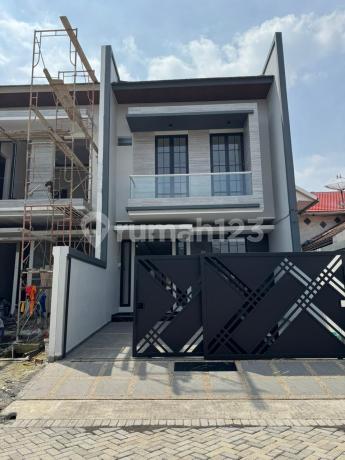Rumah Baru, Di Lokasi Premium Manyar Kertoadirumah Baru, Di Lokasi Premium Manyar Kertoadi Rumah Bagus SHM Rumah Baru, Di Lokasi Premium Manyar Kertoadirumah Baru, Di Lokasi Premium Manyar Kertoadi Rumah Bagus SHM