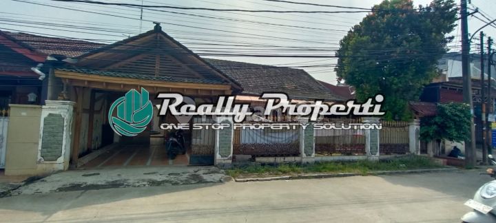 Dijual Rumah Dalam Perumahan ******** ******** Dijual Rumah Dalam Perumahan ******** ********