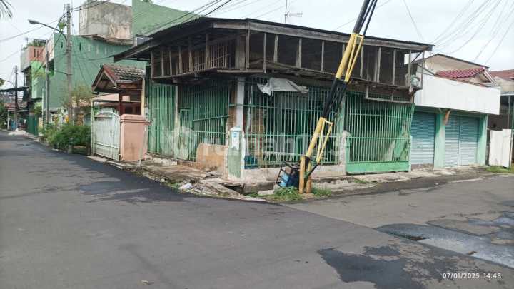 Jual Rumah Hitung Tanah Hoek Di Tytyan Indah Bekasi Lt312m
