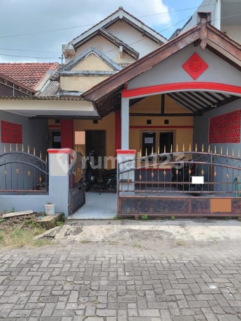 For Sale Ready-to-Use House in Alam Citra Housing - Best Investment in the Southern City