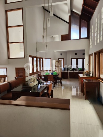 For Sale Rumah Sayap Pasteur Jl. Babakan Jeruk Rumah